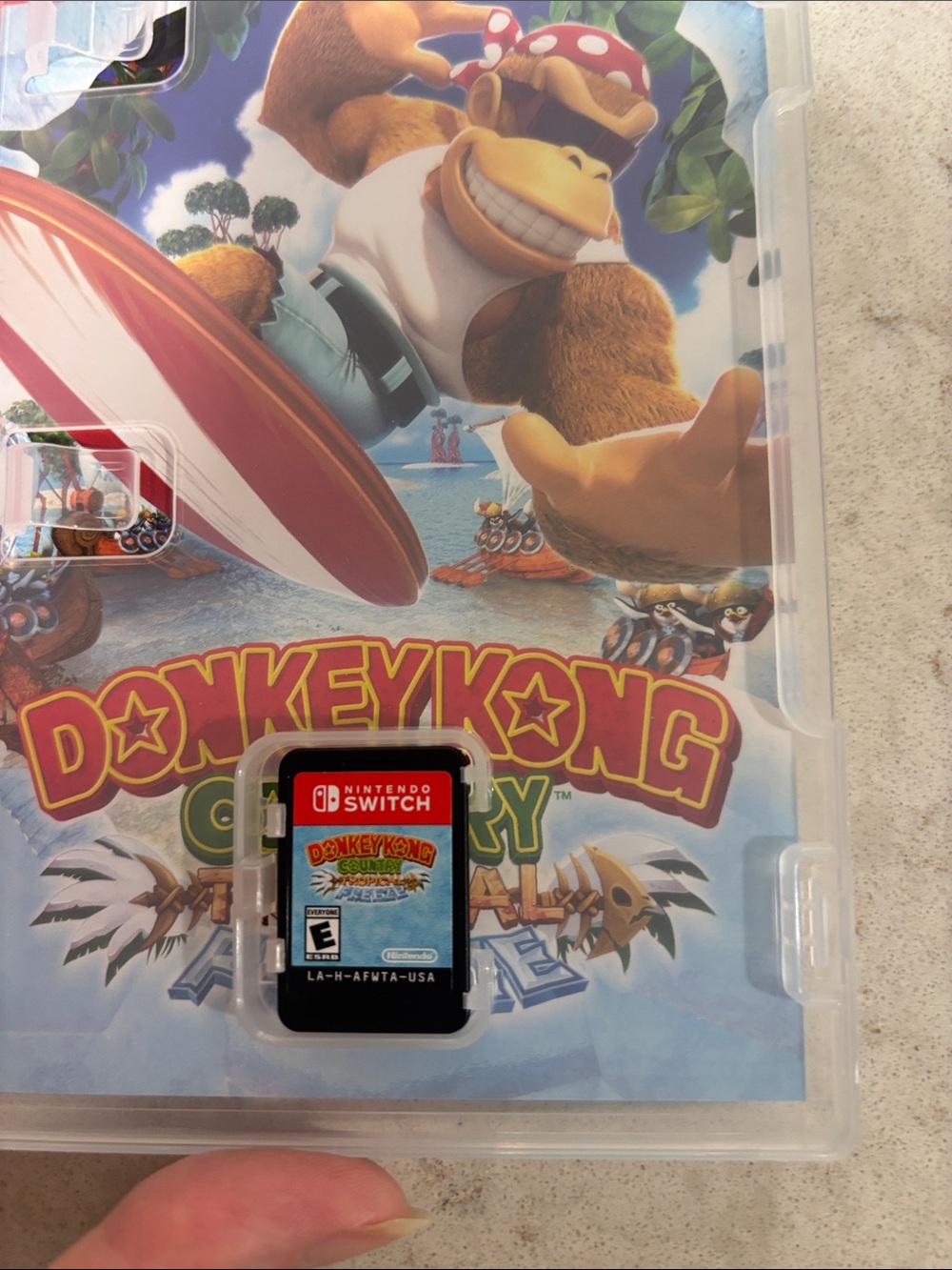 Nintendo Donkey Kong Country: Tropical Freeze - Blue & Red Cover - Picture 3 of 3
